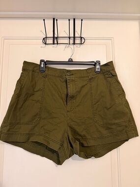 Old Navy Olive Green Utility Shorts
